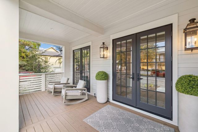 101 Carillon Avenue, Panama City Beach, FL 32413