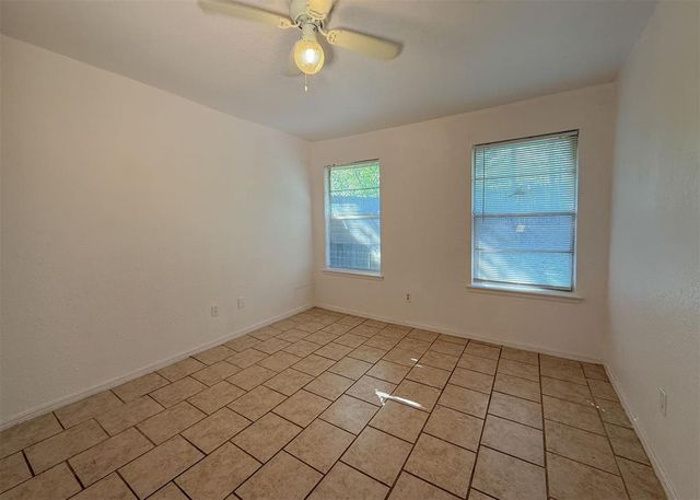 242 Windsor Way, Midwest City, OK 73110