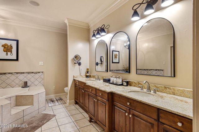 254 Nottingwood Court, Opelousas, LA 70570