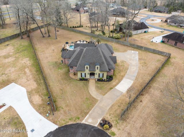 254 Nottingwood Court, Opelousas, LA 70570