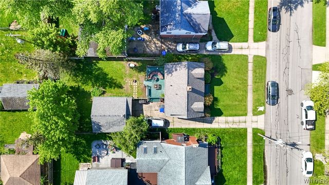 116 Woodcrest Drive, West Seneca, NY 14220