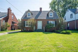 116 Woodcrest Drive, West Seneca, NY 14220
