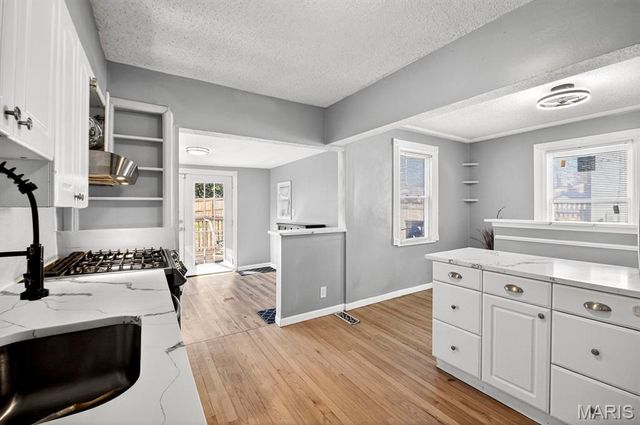 1923 Clare Court, St Louis, MO 63114