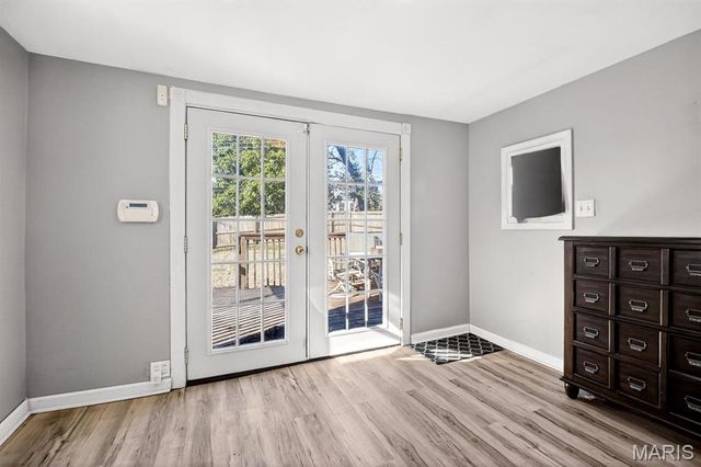 1923 Clare Court, St Louis, MO 63114