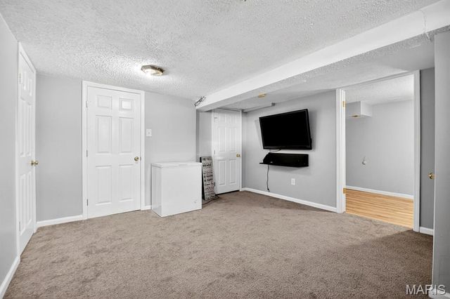 1923 Clare Court, St Louis, MO 63114