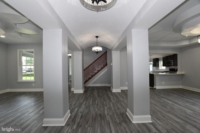 260 S BROAD ST, Penns Grove, NJ 08069