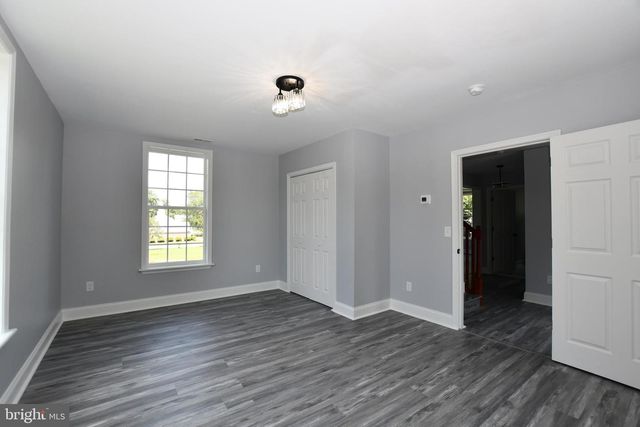260 S BROAD ST, Penns Grove, NJ 08069