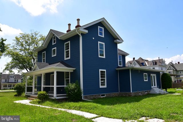 260 S BROAD ST, Penns Grove, NJ 08069