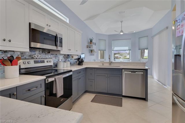 8106 Tauren CT, Naples, FL 34119