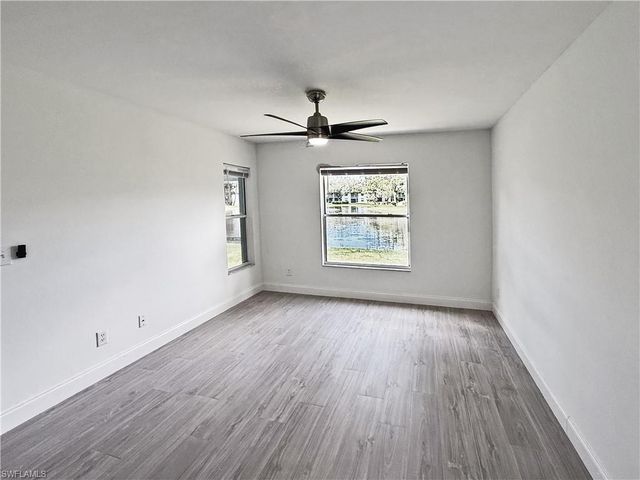 125 WADING BIRD CIR 106, Naples, FL 34110
