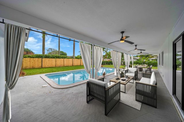 7301 NW 13th Court, Plantation, FL 33313