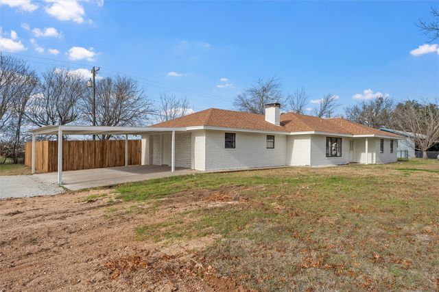 608 S Colorado Street, Whitney, TX 76692