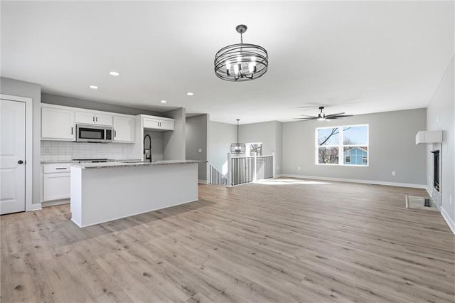 15600 Kay Avenue, Belton, MO 64012