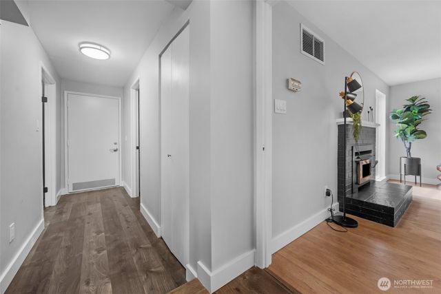 8211 Mukilteo Speedway, Mukilteo, WA 98275