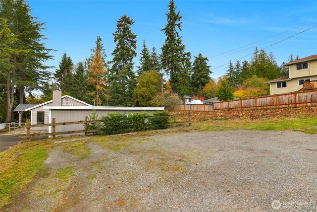 8211 Mukilteo Speedway, Mukilteo, WA 98275