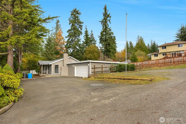 8211 Mukilteo Speedway, Mukilteo, WA 98275