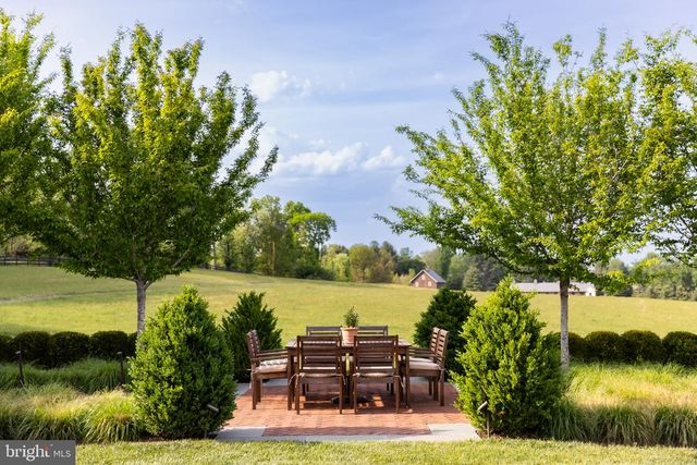 7316 OLD CARTERS MILL RD, The Plains, VA 20198