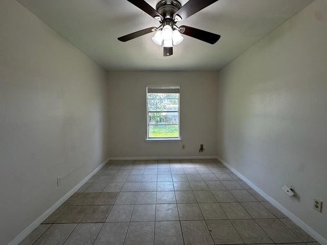 4659 Orange Circle S, Pearland, TX 77581