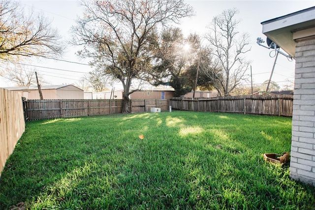 4659 Orange Circle S, Pearland, TX 77581