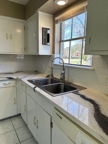 4659 Orange Circle S, Pearland, TX 77581