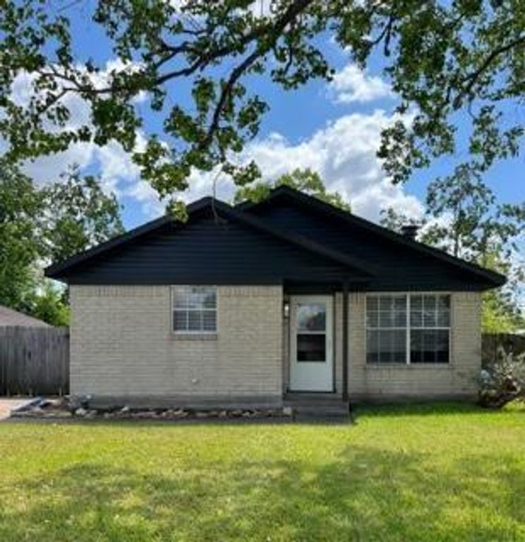 4659 Orange Circle S, Pearland, TX 77581
