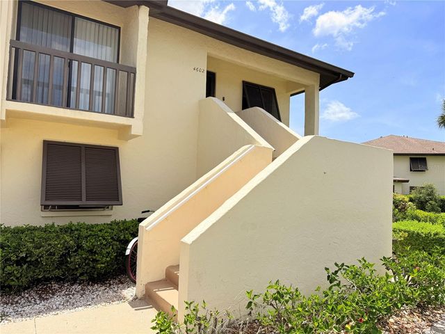 4602 LONGWATER CHASE 76, Sarasota, FL 34235