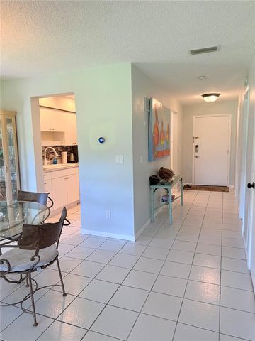 4602 LONGWATER CHASE 76, Sarasota, FL 34235