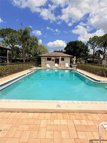 4602 LONGWATER CHASE 76, Sarasota, FL 34235