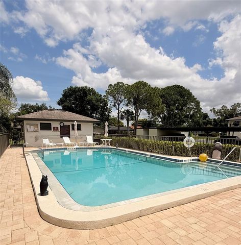 4602 LONGWATER CHASE 76, Sarasota, FL 34235