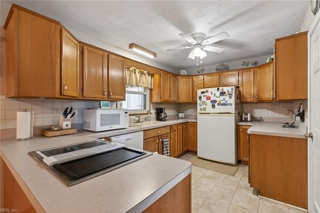 2904 Sir Walter CRES, Chesapeake, VA 23321