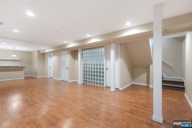 43 Eagles Notch Drive, Englewood, NJ 07631