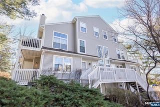 43 Eagles Notch Drive, Englewood, NJ 07631