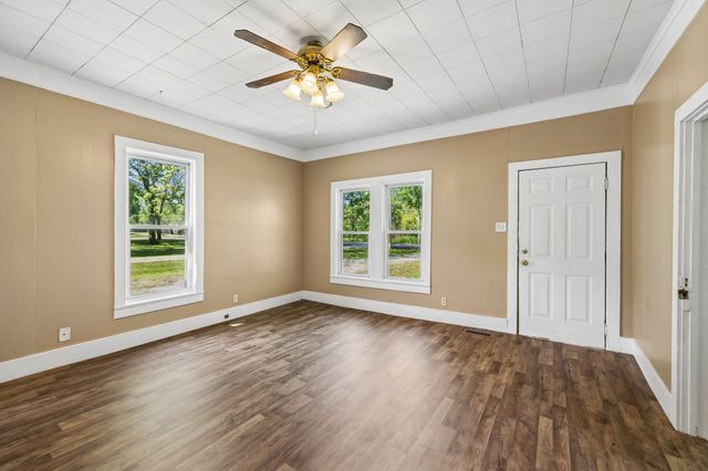 109 Ostella Rd, Cornersville, TN 37047