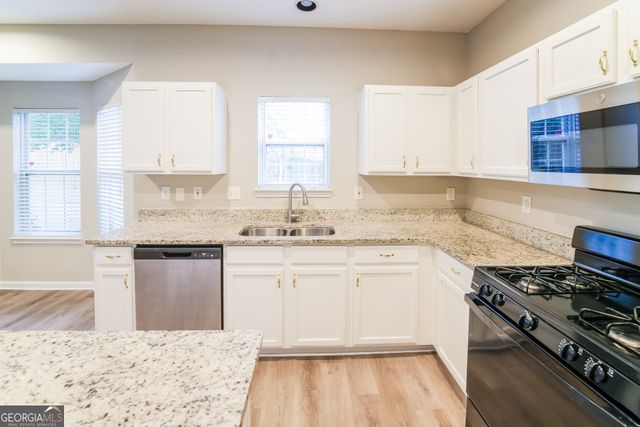 2077 Dartmoth Way, Villa Rica, GA 30180