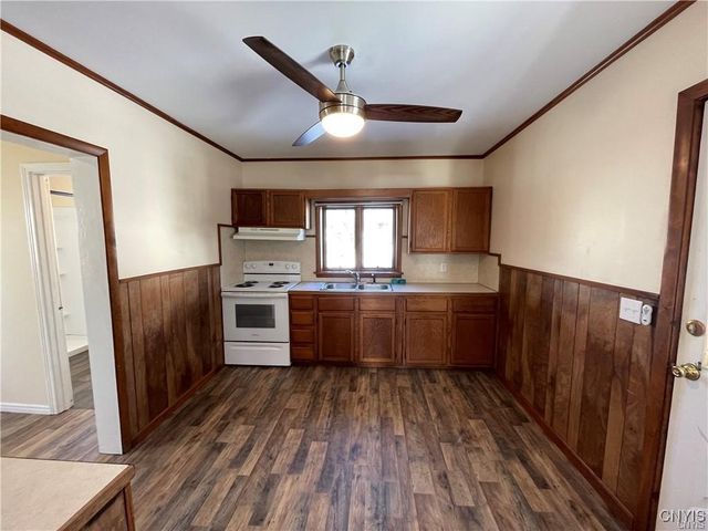 216 Wilson Avenue, Lenox, NY 13032