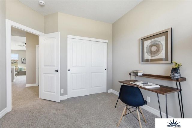 9710 N 167th Avenue Circle, Bennington, NE 68007