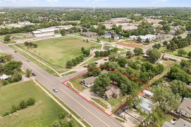 812 W Main Street, Edmond, OK 73003