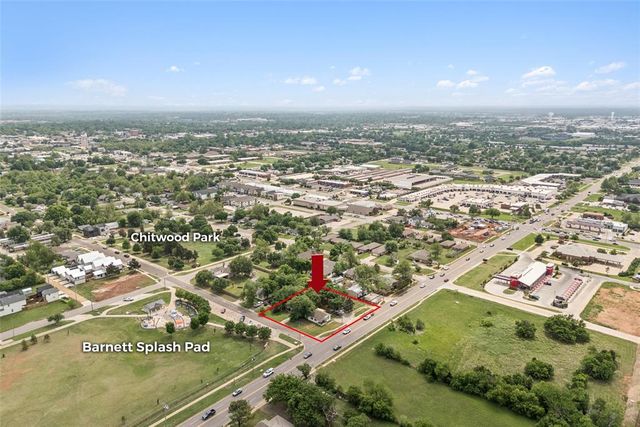 812 W Main Street, Edmond, OK 73003