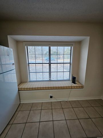 120 Mayfair Cove, Sherwood, AR 72120