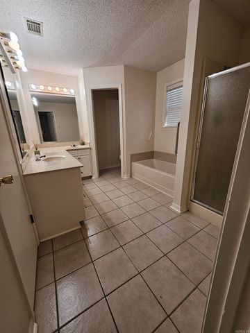 120 Mayfair Cove, Sherwood, AR 72120