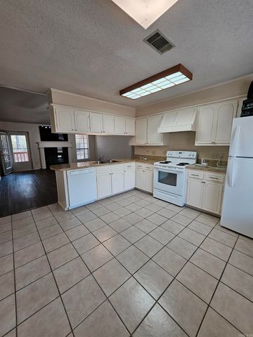 120 Mayfair Cove, Sherwood, AR 72120