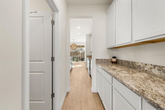 1400 NW 132ND CIRCLE, Newberry, FL 32669