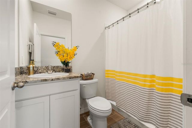 1400 NW 132ND CIRCLE, Newberry, FL 32669