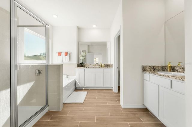 1400 NW 132ND CIRCLE, Newberry, FL 32669