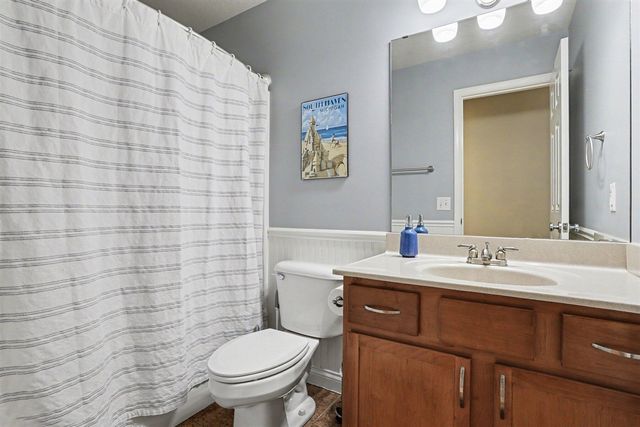 1037 Chaucer Avenue, Portage, MI 49002