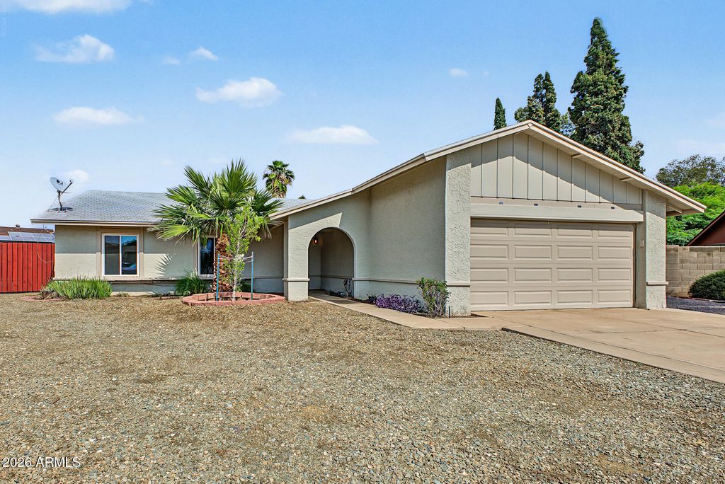 3136 W KINGS Avenue, Phoenix, AZ 85053 — exterior