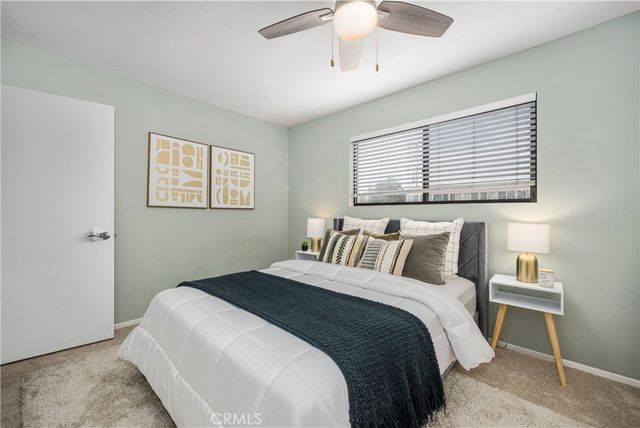 2061 Chatsworth 5, San Diego, CA 92107