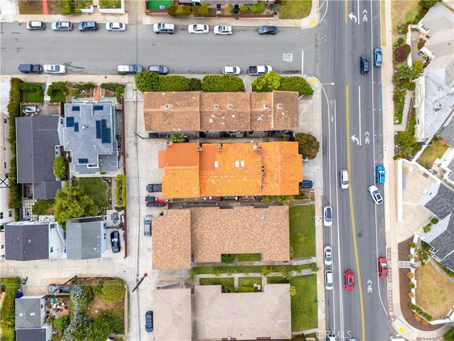 2061 Chatsworth 5, San Diego, CA 92107