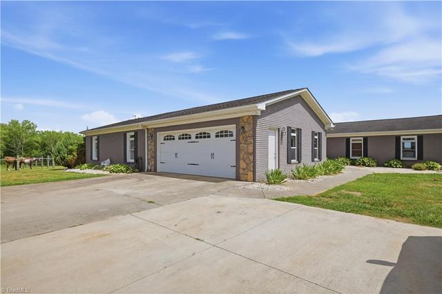 1425 Hobson Road, Cleveland, NC 27013