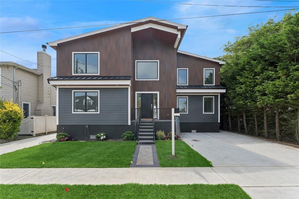 141 Flamingo Street, Atlantic Beach, NY 11509
